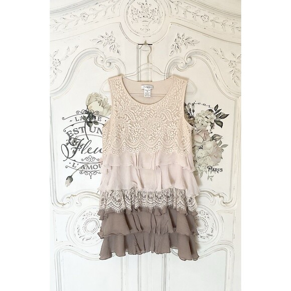 Paisley Grace Top Tunic Women's M Beige Brown Ruffled Sleeveless BoHo - Picture 2 of 6